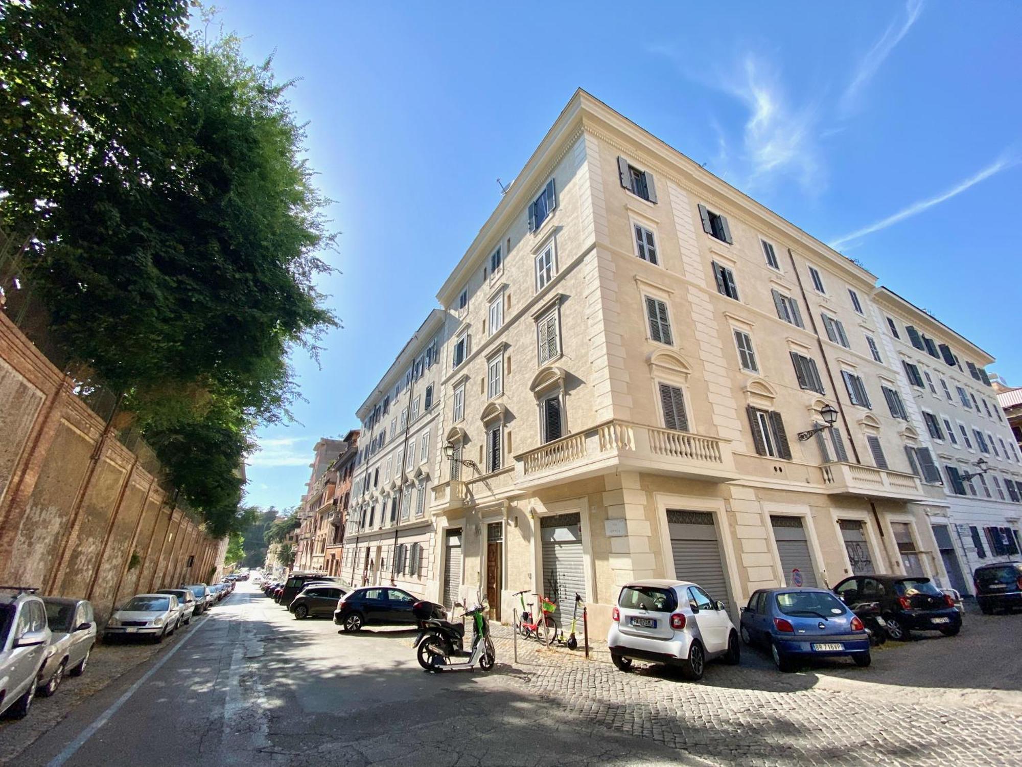 Vacanze Romane Colosseum Exterior foto